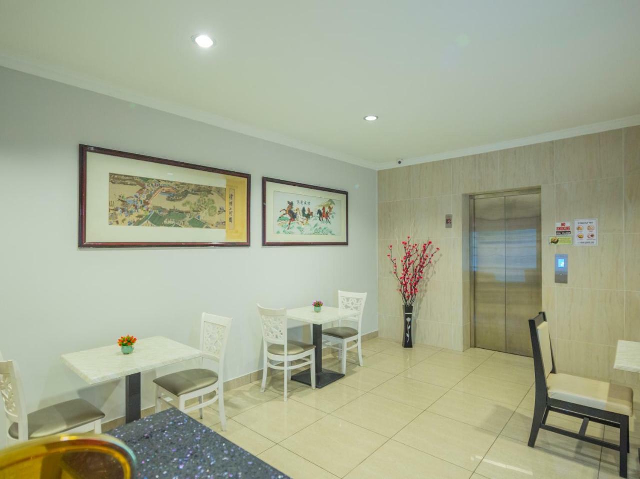 Summer Hotel Kota Kinabalu Kültér fotó