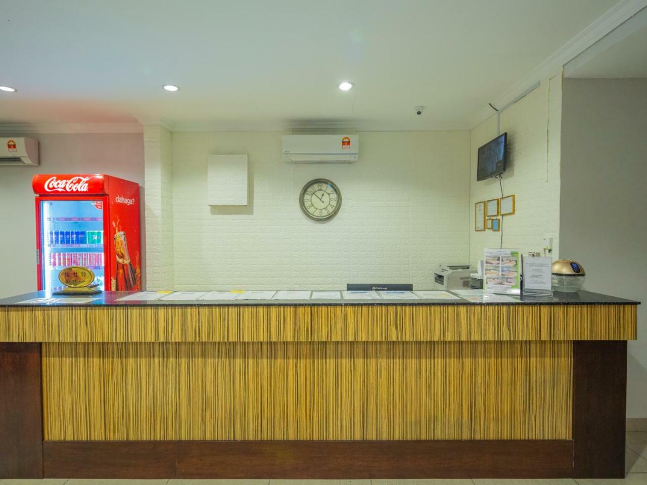 Summer Hotel Kota Kinabalu Kültér fotó