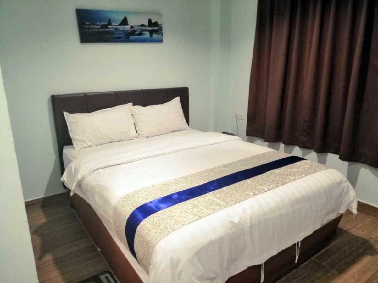 Summer Hotel Kota Kinabalu Kültér fotó